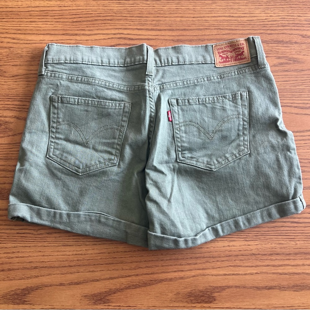 Green Levi jean shorts